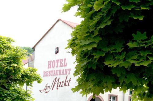 Hotel Am Markt Eckartsberga エクステリア 写真