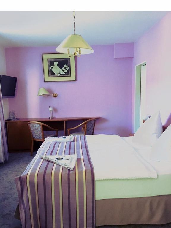 Hotel Am Markt Eckartsberga エクステリア 写真